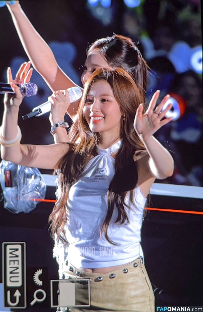 Minatozaki Sana / TWICE / m.by__sana Desnudo OnlyFans  Foto filtrada #22