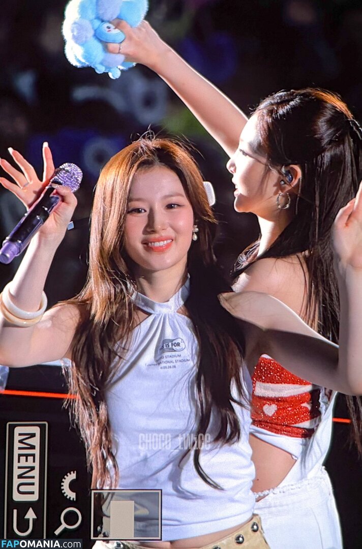 Minatozaki Sana / TWICE / m.by__sana Desnudo OnlyFans  Foto filtrada #23