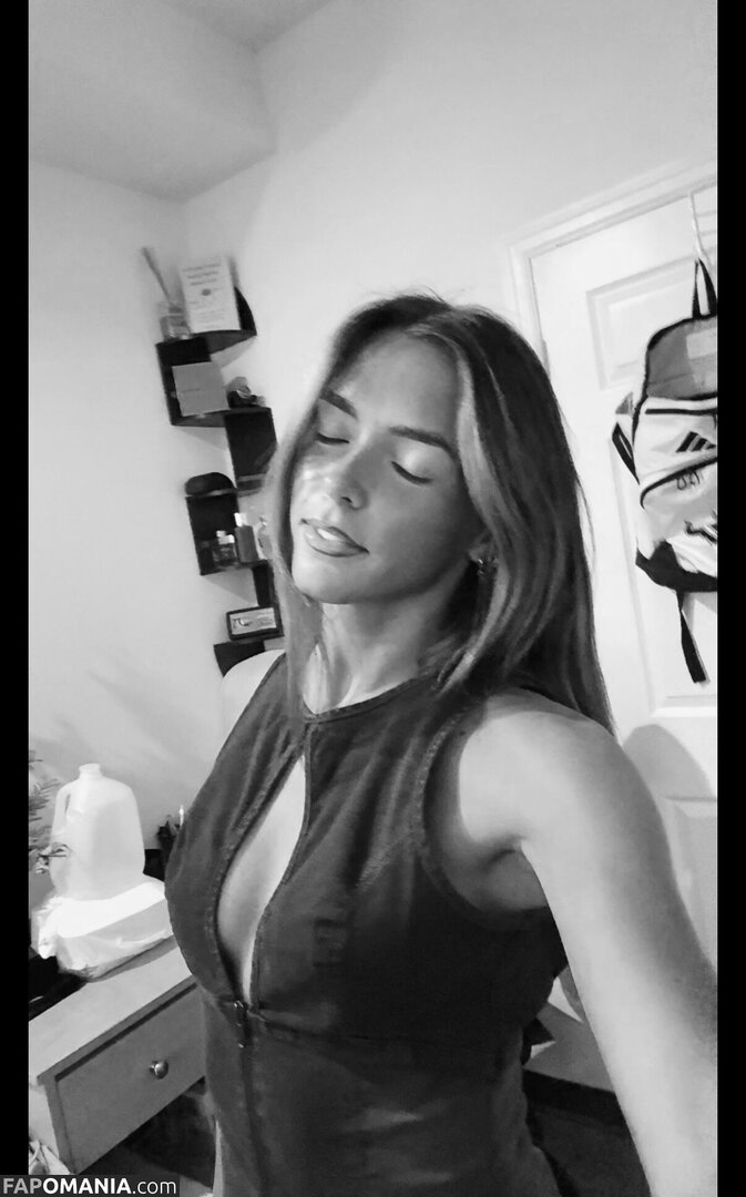 Mintz Twins / madisonmintzz Desnudo OnlyFans  Foto filtrada #1