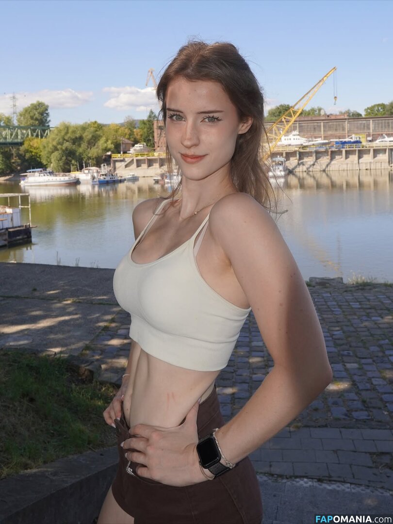 Mira.004 / model_mira Desnudo OnlyFans  Foto filtrada #1457