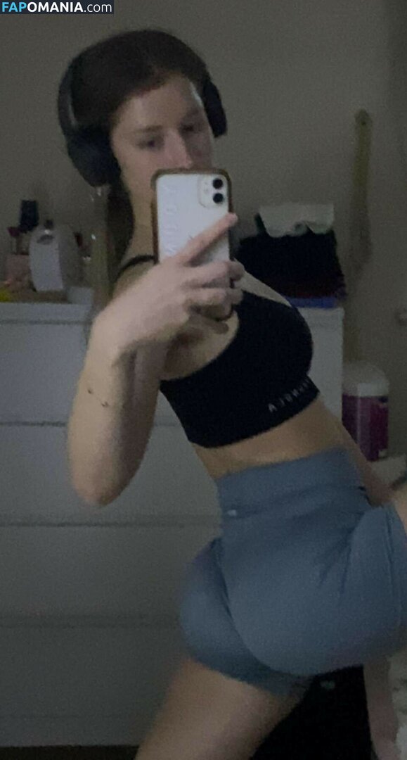 Mira Szalma / https: / mira.004 Desnudo OnlyFans  Foto filtrada #22