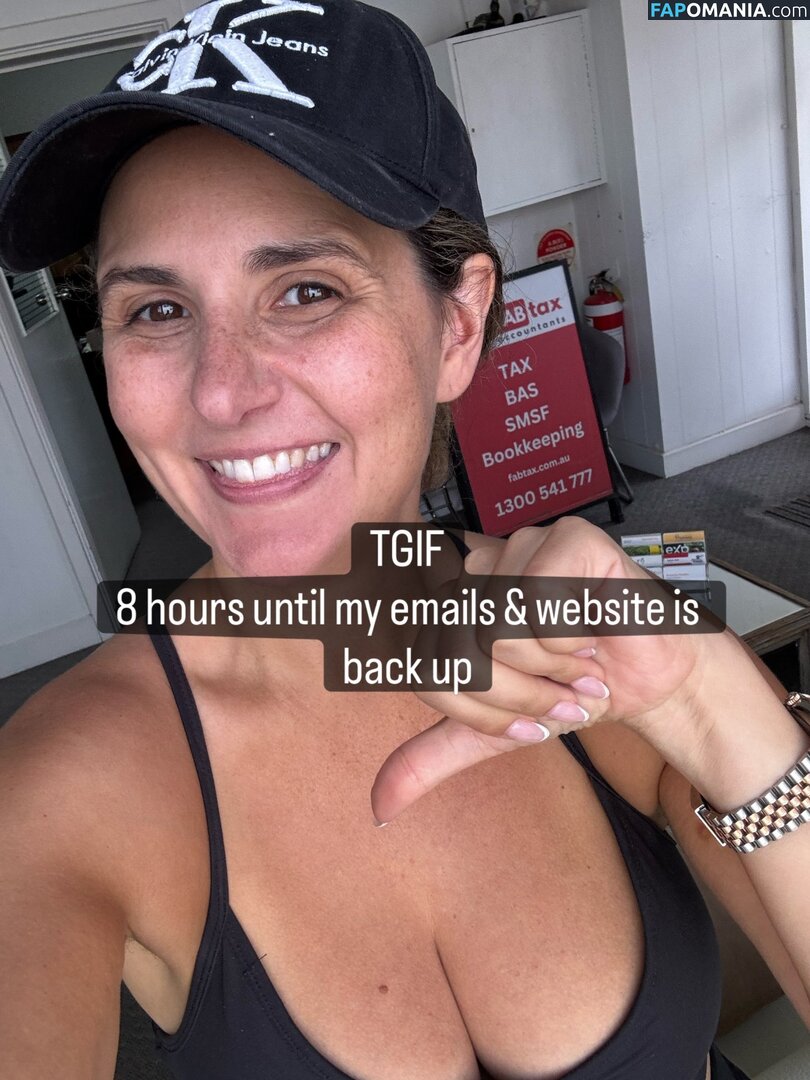 MILF Online Accountant / Miriam Holme / miriamholme Desnudo OnlyFans  Foto filtrada #24