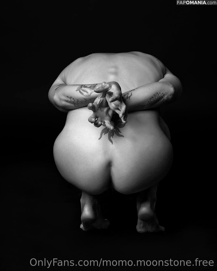 momo.moonstone / momo.moonstone.free Desnudo OnlyFans  Foto filtrada #14