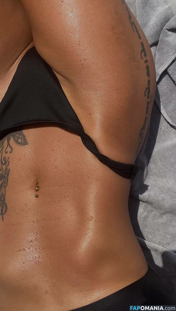 Monika Kinga / monikakinga / monikakingaa Desnudo OnlyFans  Foto filtrada #1