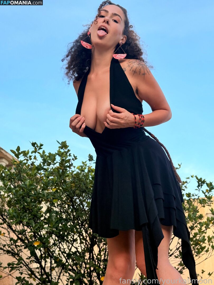 moonkalimah Desnudo OnlyFans  Foto filtrada #8