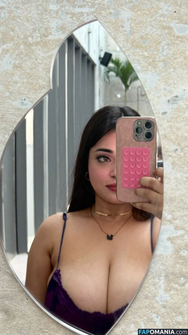 mumtahinaaa_ Desnudo OnlyFans  Foto filtrada #4