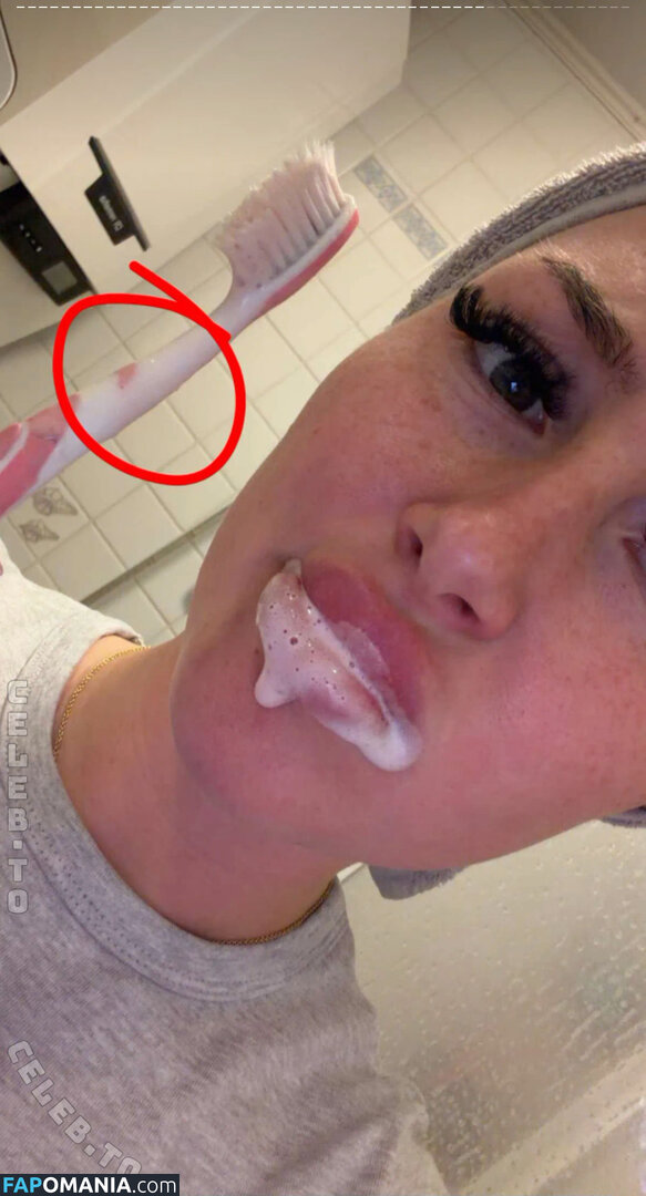 Nadia Offenbach / Nadia.offenbach Desnudo OnlyFans  Foto filtrada #5