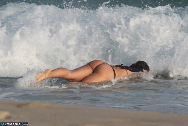 Nana Gouvêa Desnudo OnlyFans  Foto filtrada #103