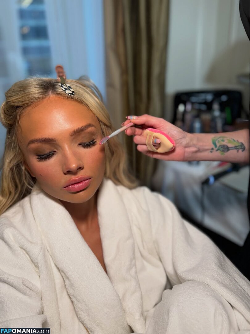 Natalie Alyn Lind / NatalieAlynLind / https: / natalynlind Desnudo OnlyFans  Foto filtrada #506