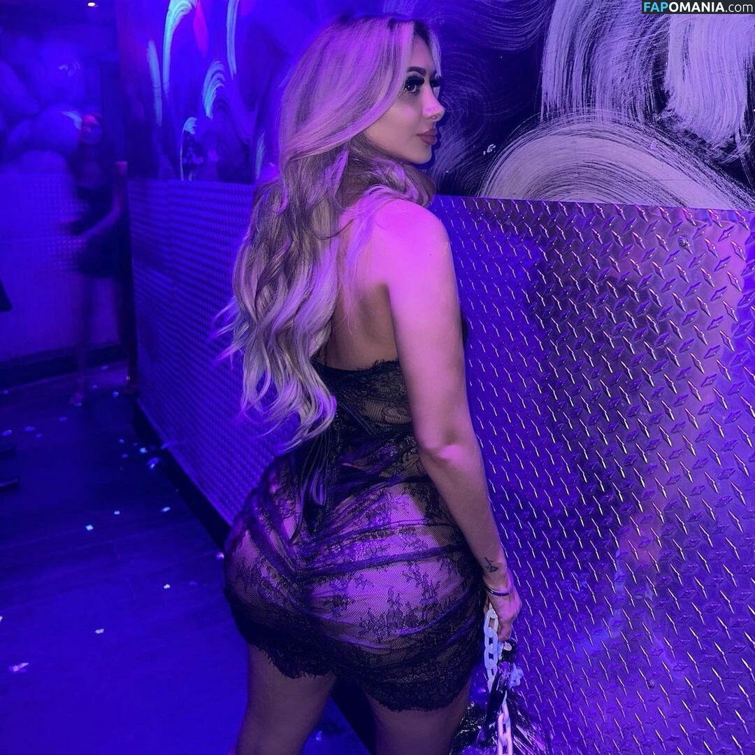 mskittycattt / nfornicolee / niccoolee_xo Desnudo OnlyFans  Foto filtrada #2