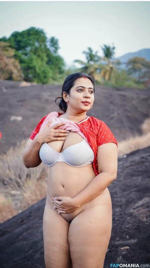 Nila Nambiar / Smera1695 / nilanambiar Desnudo OnlyFans  Foto filtrada #42