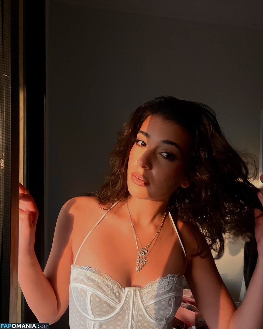 Nourine Abouseada / https: / nourineabouseada Desnudo OnlyFans  Foto filtrada #10