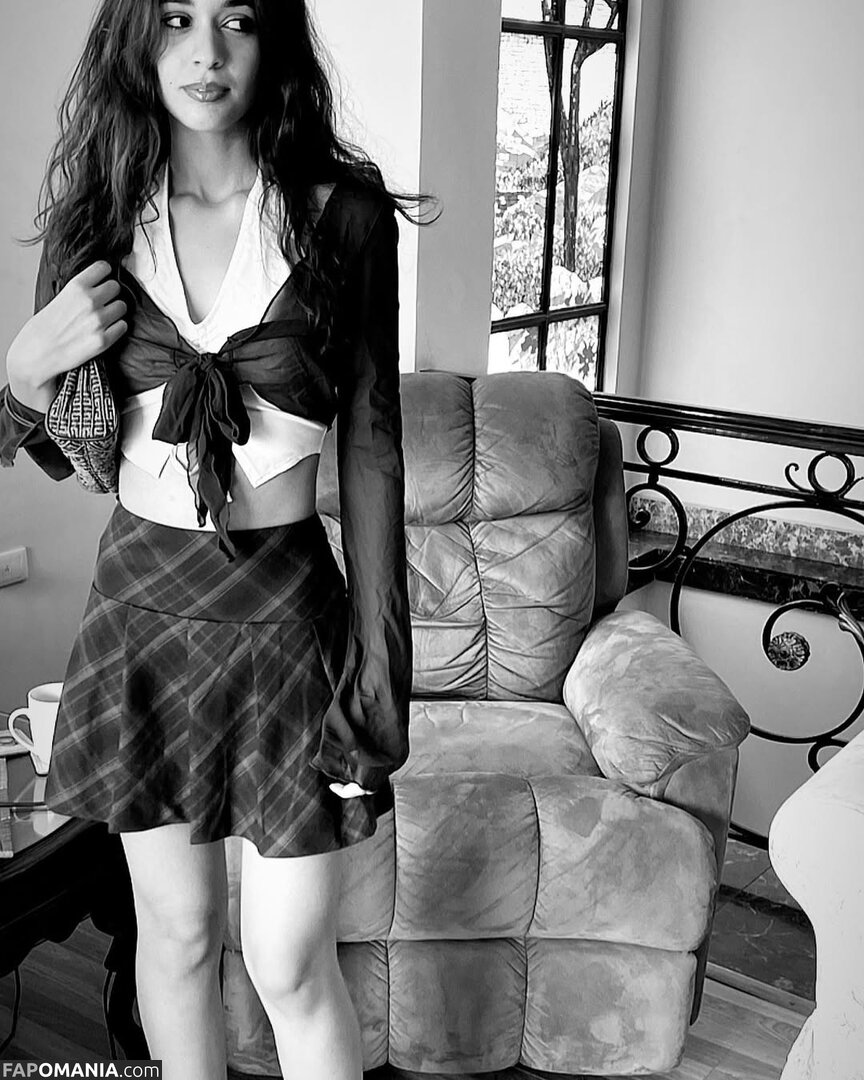 Nourine Abouseada / https: / nourineabouseada Desnudo OnlyFans  Foto filtrada #15