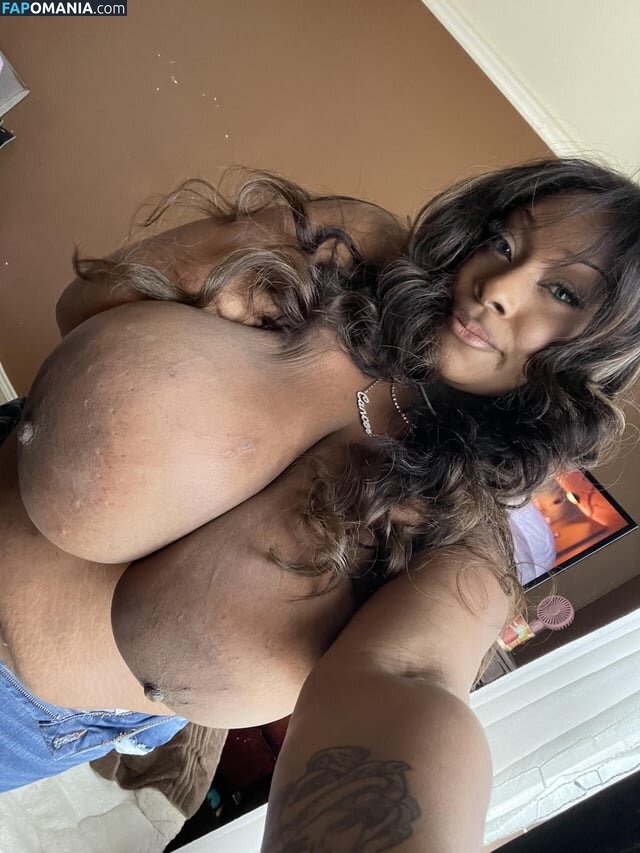 https: / novabaeethestarr Desnudo OnlyFans  Foto filtrada #2