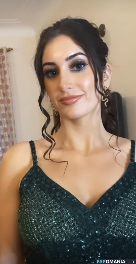 Nura Nejad / nuranejad Desnudo OnlyFans  Foto filtrada #11