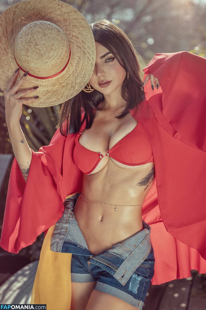 Discussão / Nyvi Estephan / nyviestephan Desnudo OnlyFans  Foto filtrada #367
