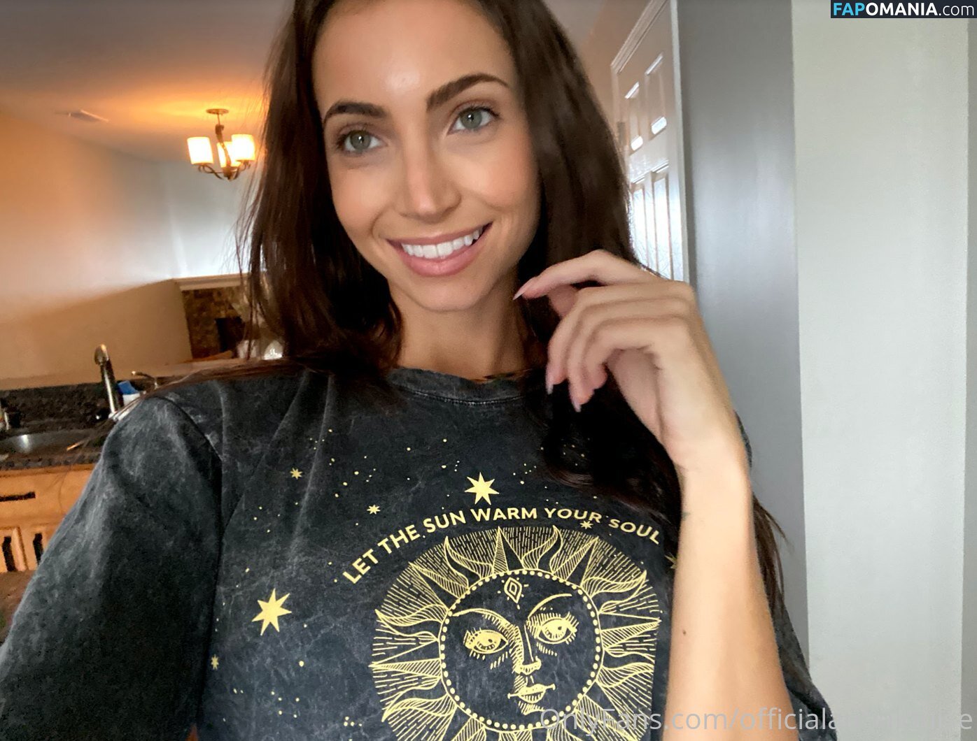officialannalouise Desnudo OnlyFans  Foto filtrada #20