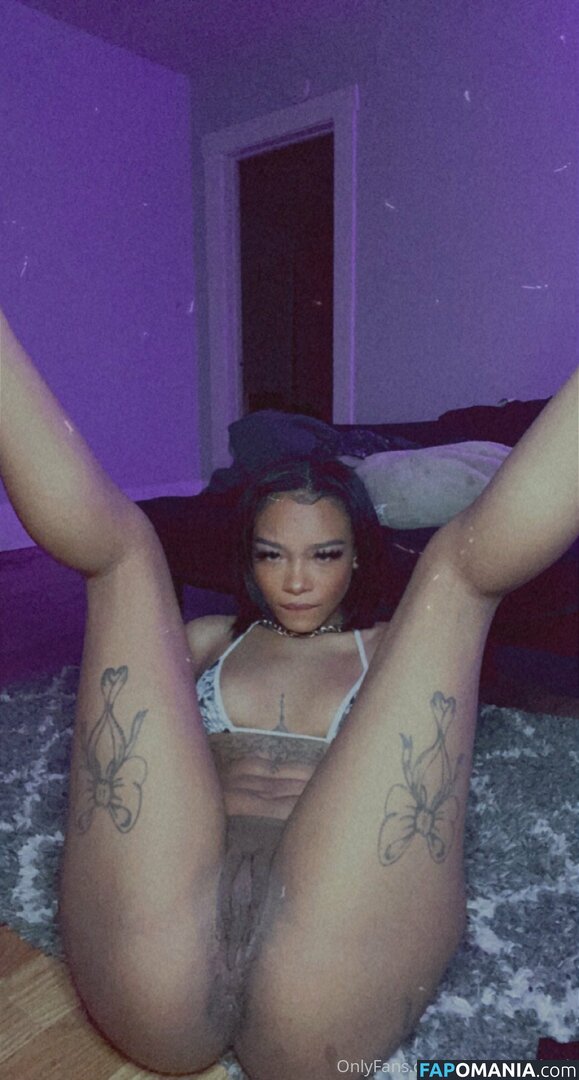 ohsoyouaaliyah Desnudo OnlyFans  Foto filtrada #1