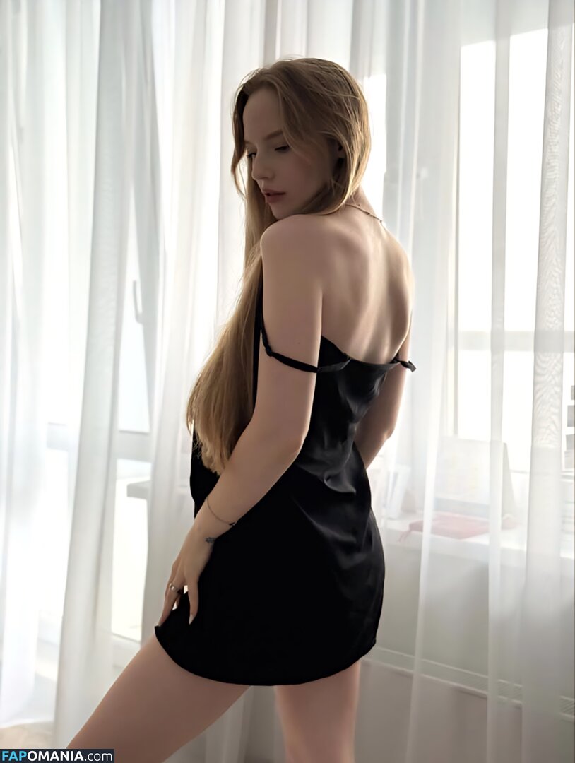 Oksana Neveselaya / https: / o_neveselaya / ok_neveselayaa / theoksanarose Desnudo OnlyFans  Foto filtrada #43