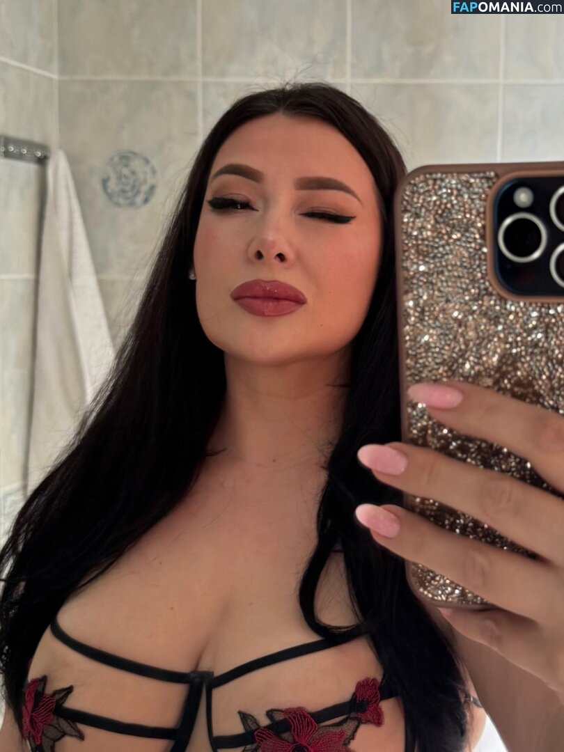 Olartery / Olartery1 / merriolya / olga goncharova Desnudo OnlyFans  Foto filtrada #1