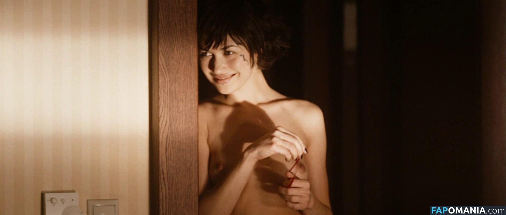 Olga Kurylenko / olgakurylenkoofficial Desnudo OnlyFans  Foto filtrada #1