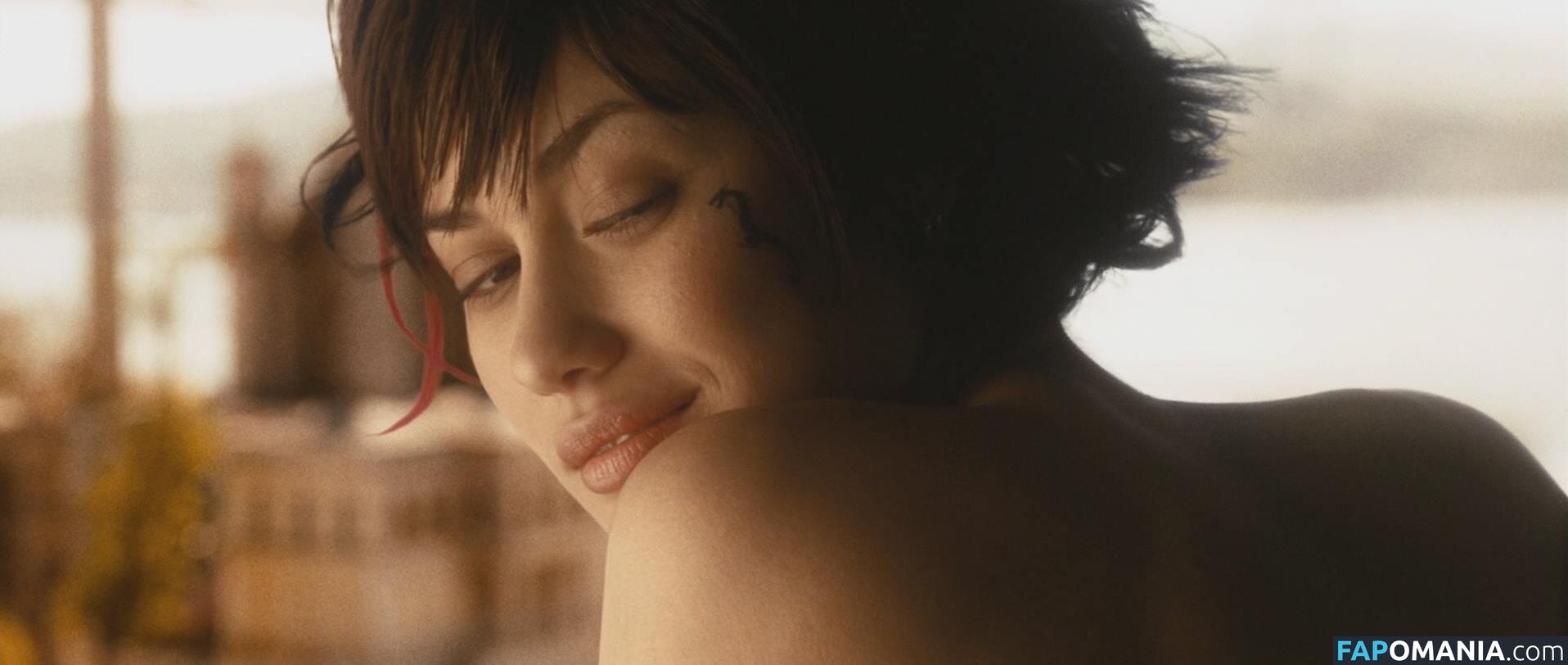 Olga Kurylenko / olgakurylenkoofficial Desnudo OnlyFans  Foto filtrada #4