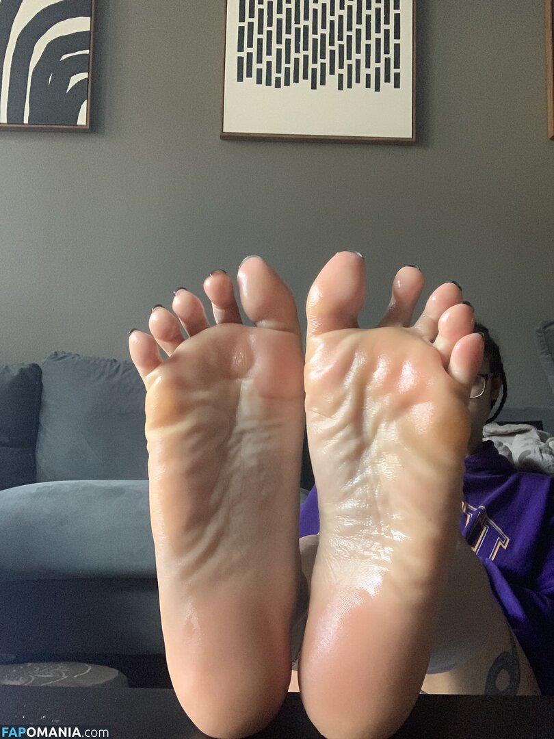 Omgitsbratch / queenbratch Desnudo OnlyFans  Foto filtrada #1