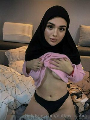 outlaw_blonde