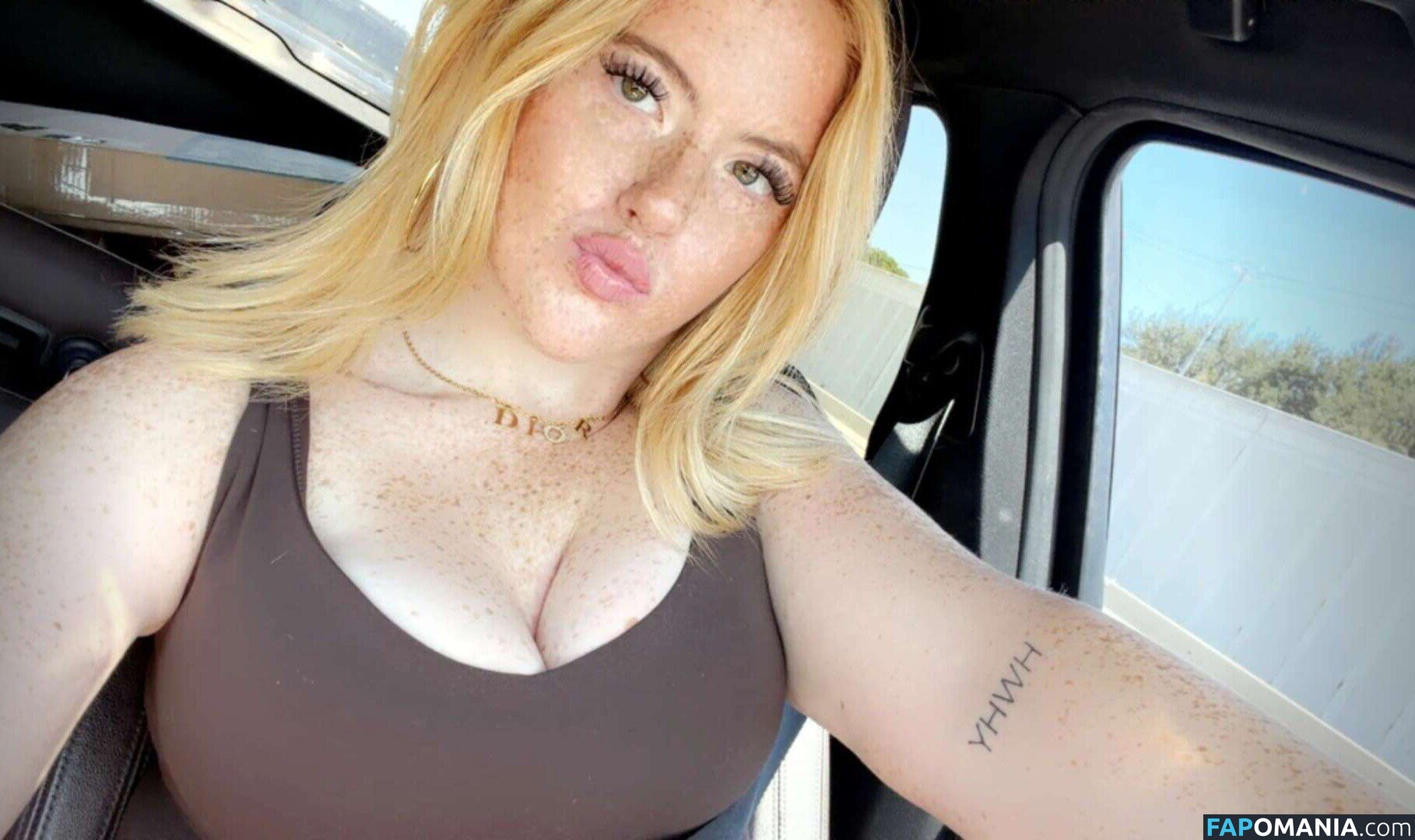 paigehenne717 / paigevanzant Desnudo OnlyFans  Foto filtrada #11