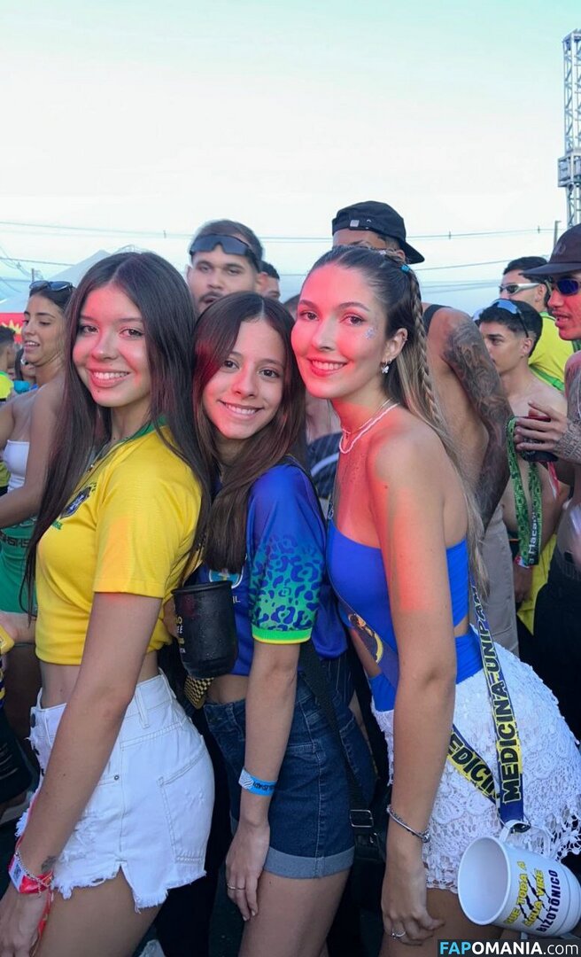 Patos De Minas / brendagandiniofc / elidamony / eumarianaluizchaves0811 / sarah_limaa95 / thais_rodrigues_94_ Desnudo OnlyFans  Foto filtrada #3