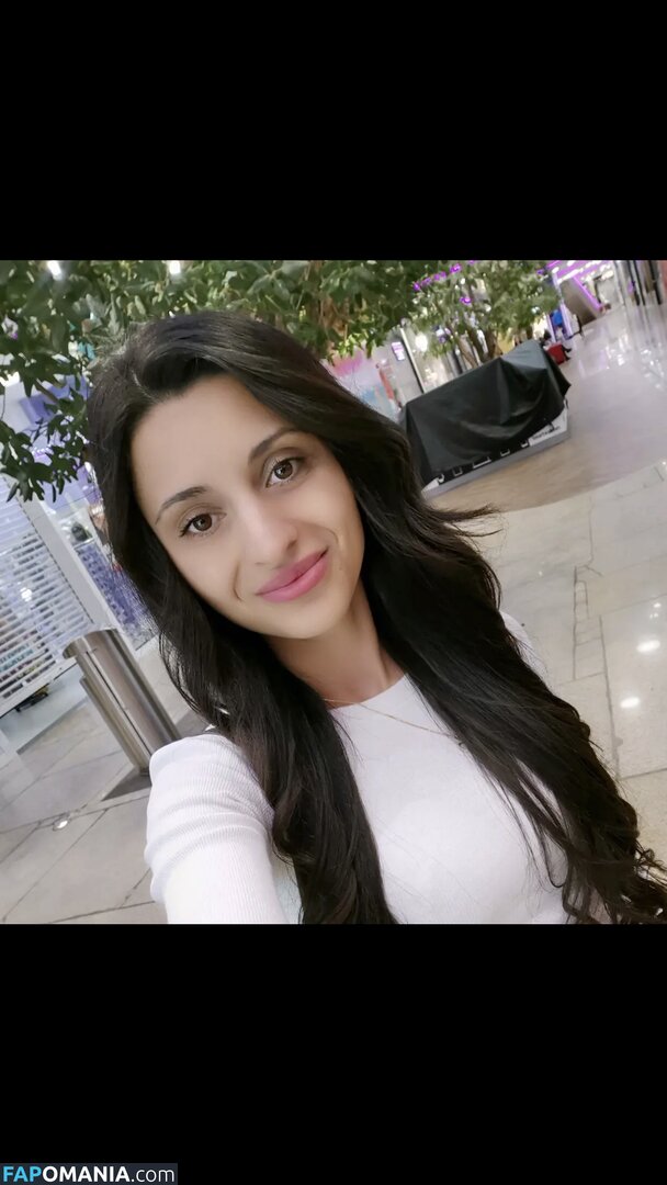 amator_csajok / f.lillaa / petratimea Desnudo OnlyFans  Foto filtrada #109