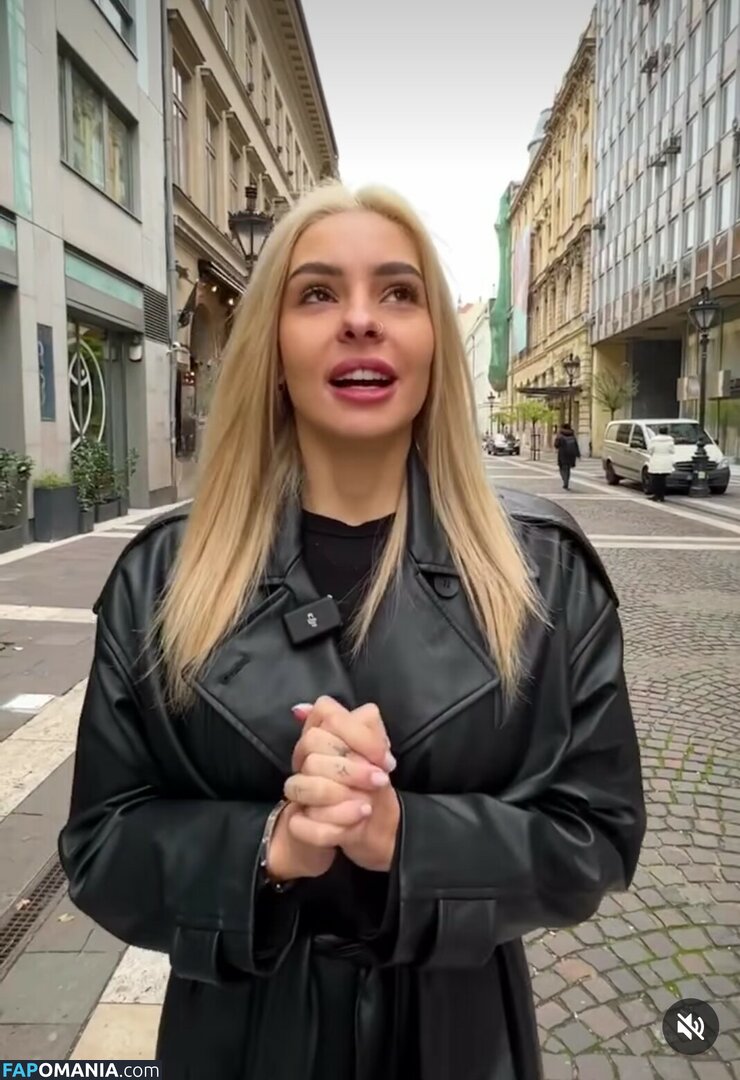 amator_csajok / f.lillaa / petratimea Desnudo OnlyFans  Foto filtrada #1688