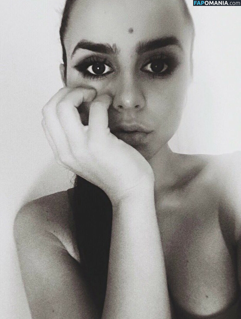 amator_csajok / f.lillaa / petratimea Desnudo OnlyFans  Foto filtrada #2568