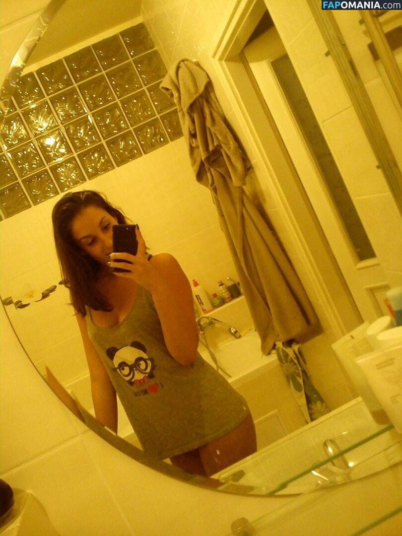 amator_csajok / f.lillaa / petratimea Desnudo OnlyFans  Foto filtrada #2695