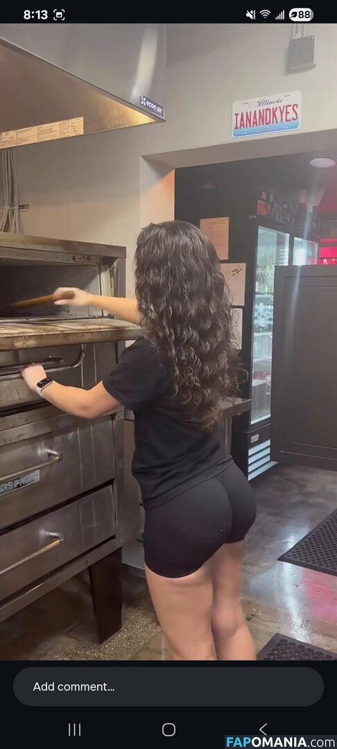 Pizzeria Baddies Desnudo OnlyFans  Foto filtrada #2