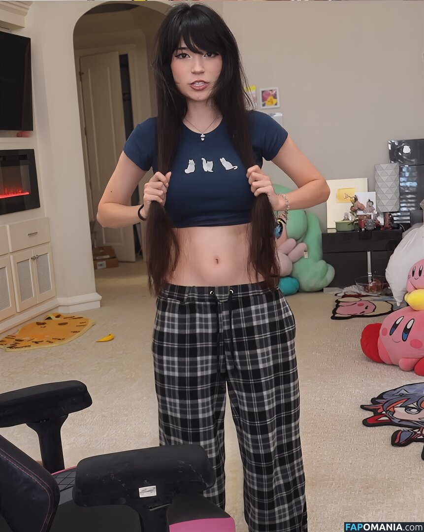 Pokimane / pokimanelol Desnudo OnlyFans  Foto filtrada #18