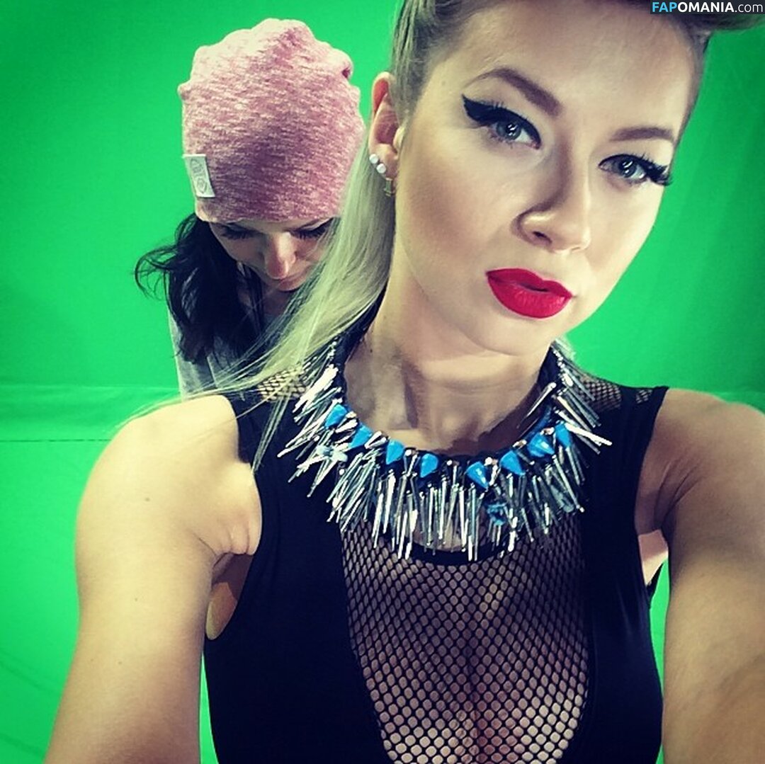 Polina Logunova / polinalogunova / Полина Логунова Desnudo OnlyFans  Foto filtrada #24