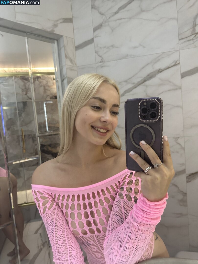mollyy_pollyy / pollyy_mollyy Desnudo OnlyFans  Foto filtrada #33