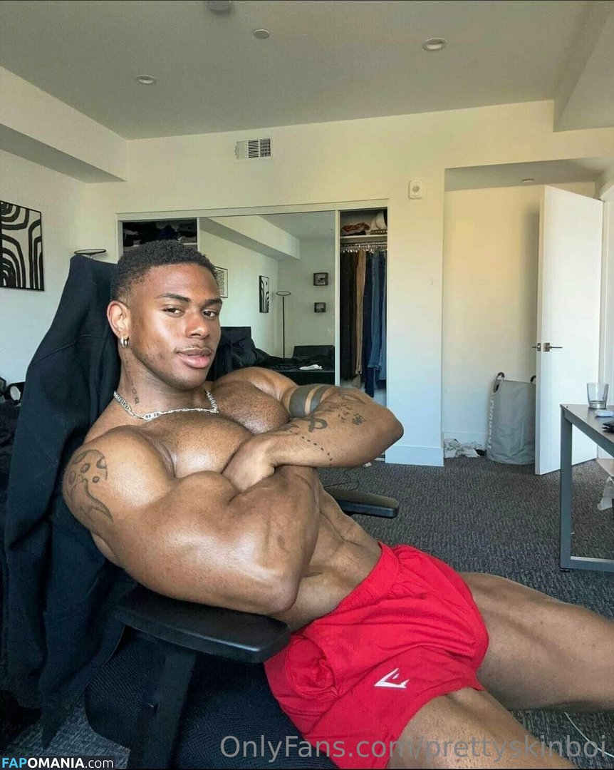 prettyskinboi Desnudo OnlyFans  Foto filtrada #18