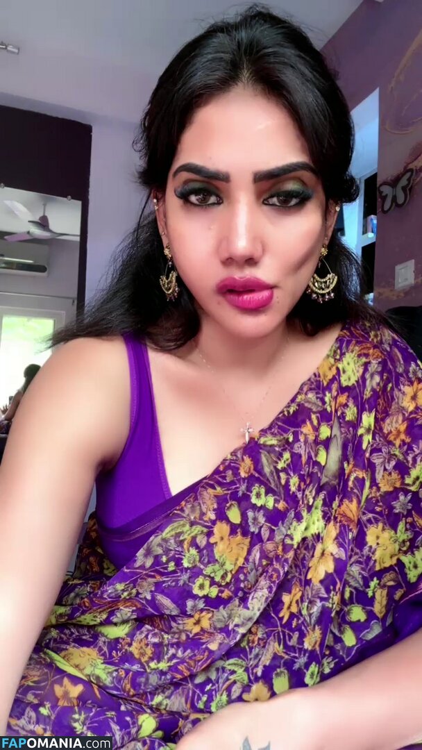 Priya Naidu / priya_naidu0422 Desnudo OnlyFans  Foto filtrada #7