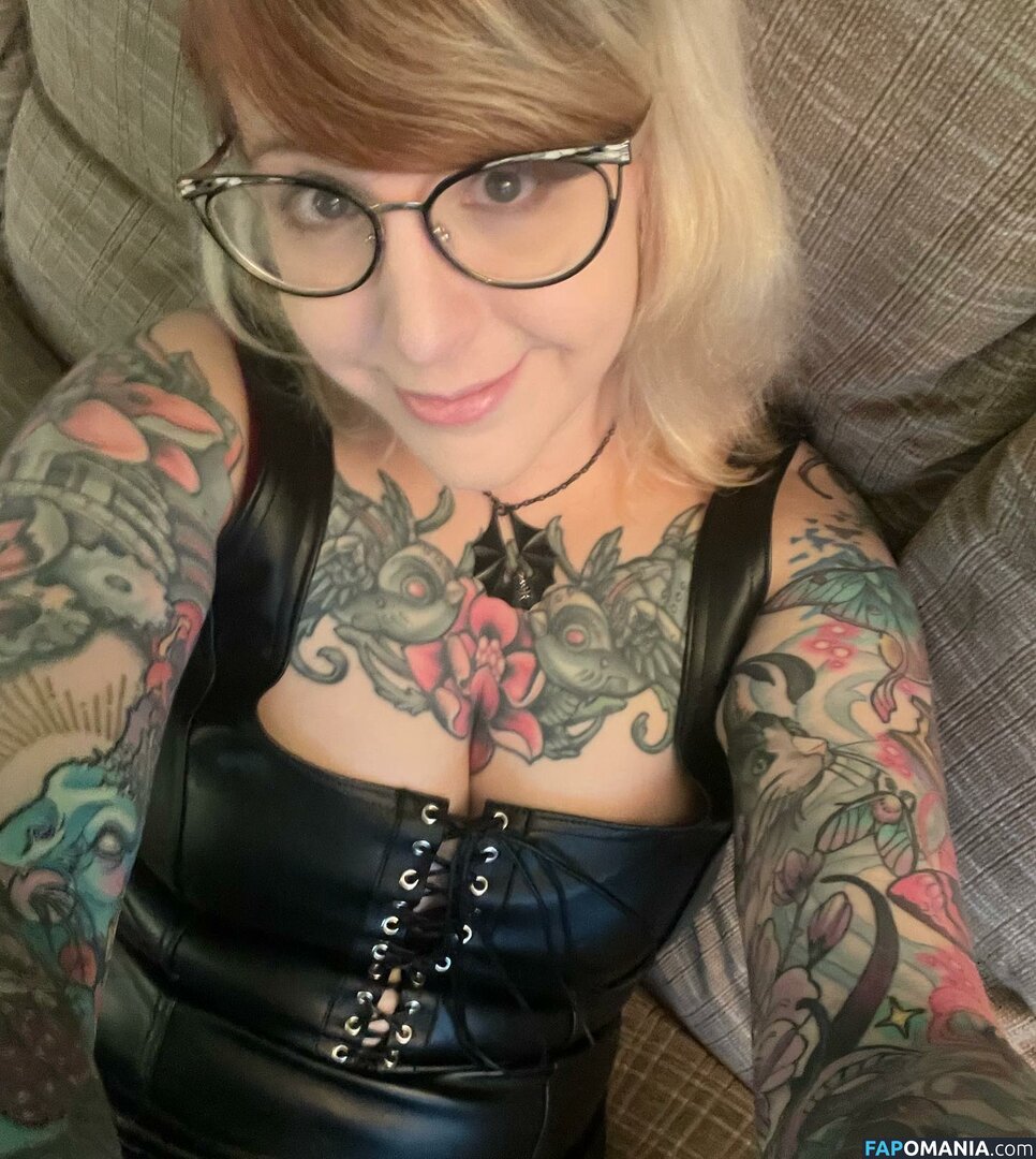 PushingUpRoses / https: / pushinuproses Desnudo OnlyFans  Foto filtrada #19