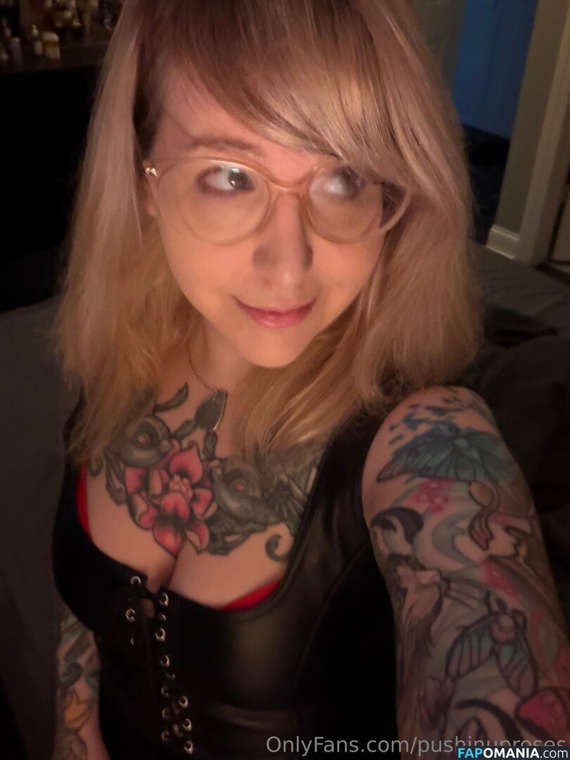 PushingUpRoses / https: / pushinuproses Desnudo OnlyFans  Foto filtrada #369