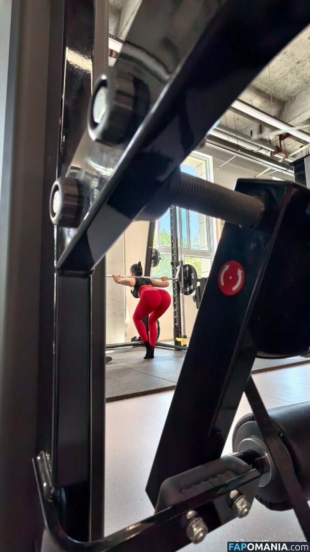 qiaoniutttt / 俏妞qiaoniuTT , 俏妞qiaoniu , qiaoniuTT , qiaoniu Desnudo OnlyFans  Foto filtrada #2