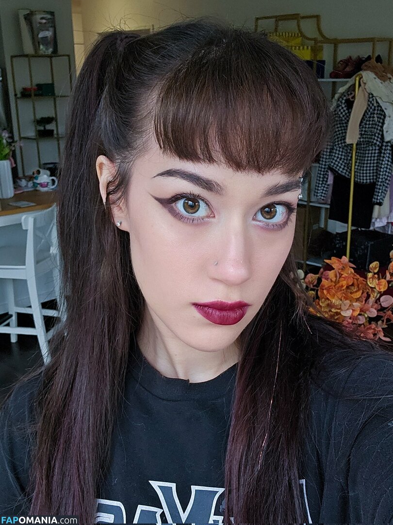 Queen Tofu Games / QueenTofu / Tofu_games / babytofu / https: Desnudo OnlyFans  Foto filtrada #445