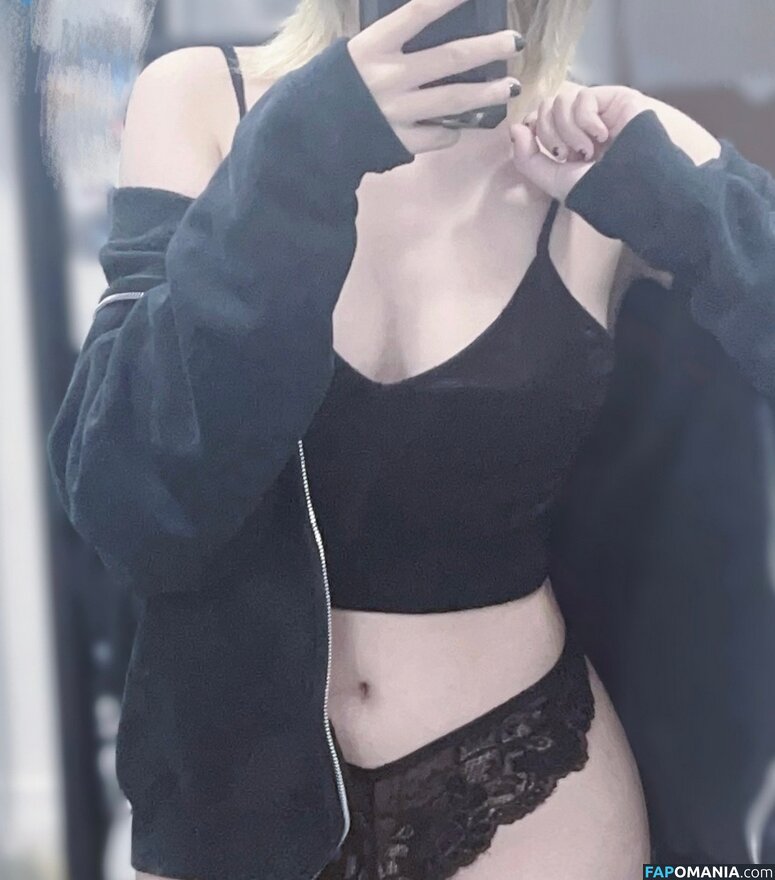 cw / https: / rabbit_poem / rabbitpoem Desnudo OnlyFans  Foto filtrada #6