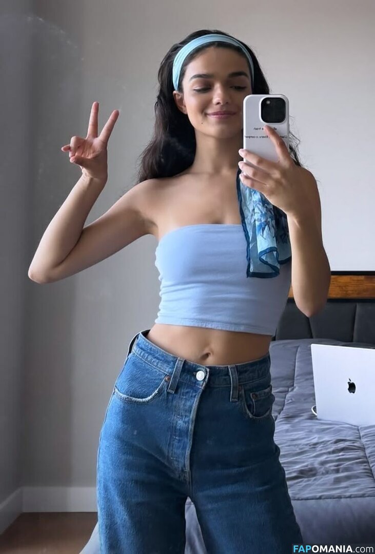 Rachel Zegler / rachelzegler / rachmariexoxo Desnudo OnlyFans  Foto filtrada #865