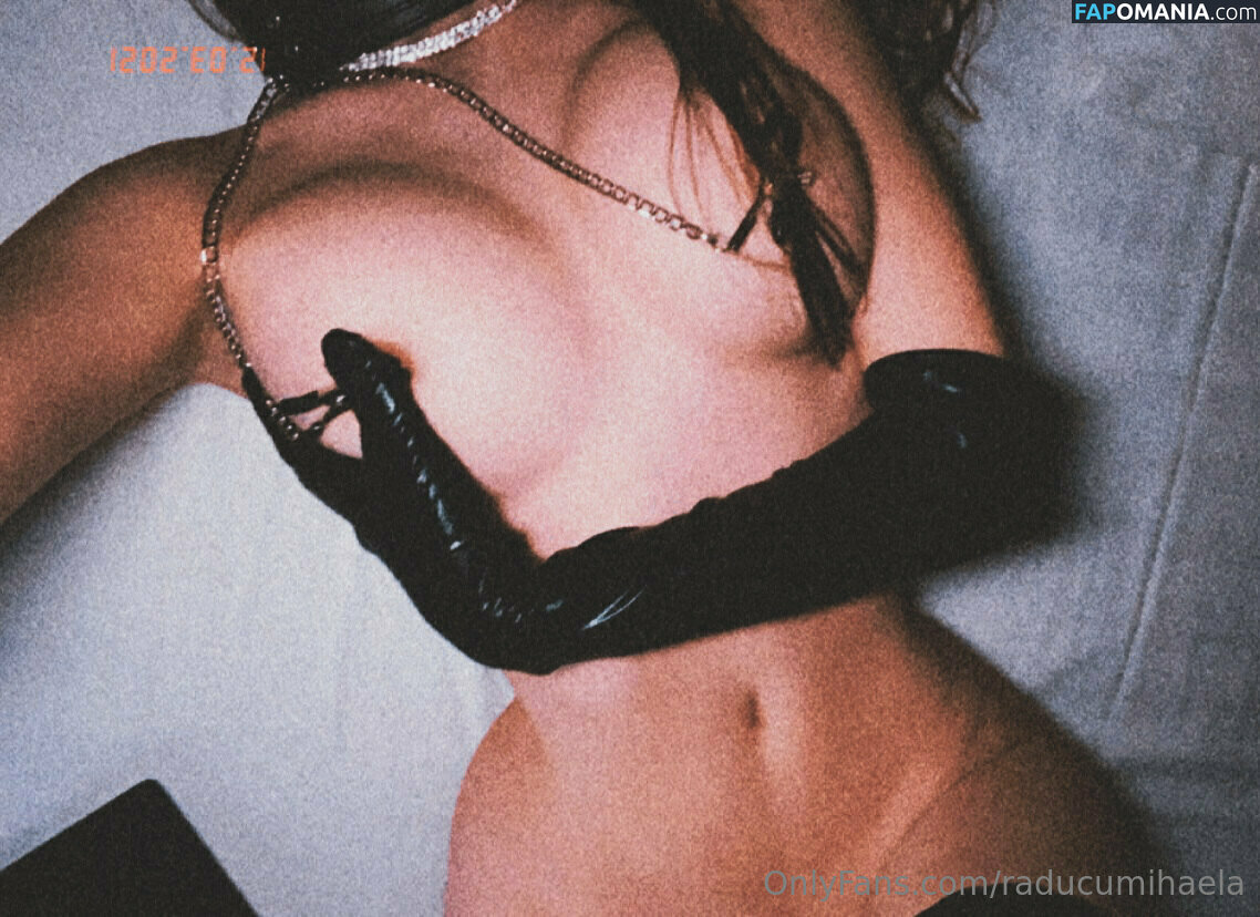 Raducu Mihaela / raducumihaela / raducumihaela__ Desnudo OnlyFans  Foto filtrada #1