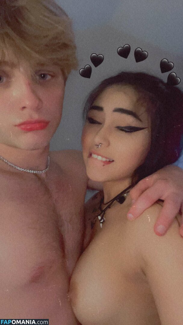 Rayventtaylor / m3talxfr3ak Desnudo OnlyFans  Foto filtrada #4