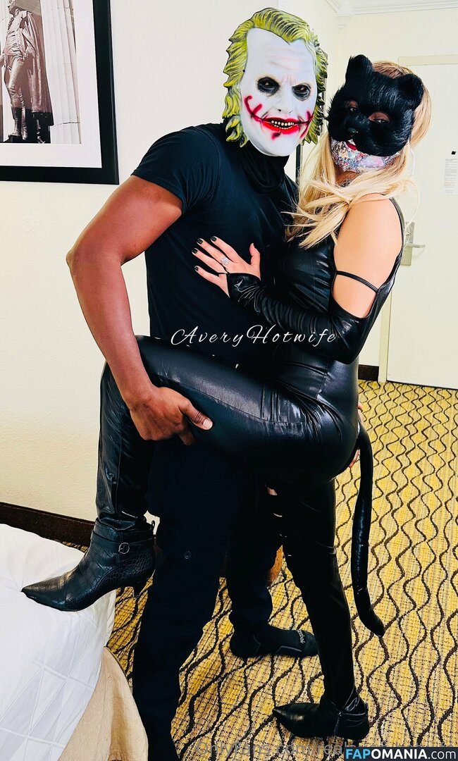 realaveryhotwife / the.real.hot.wife Desnudo OnlyFans  Foto filtrada #17
