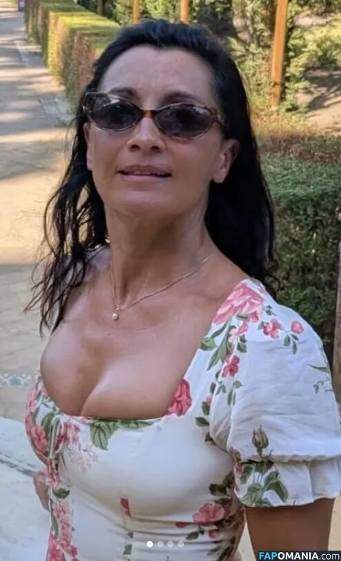 Rebecca Sarker Desnudo OnlyFans  Foto filtrada #1